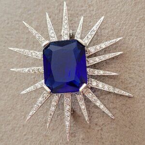 Vintage Silver Starburst Brooch Pin With Deep Blue Glass Gem & Clear Rhinestones